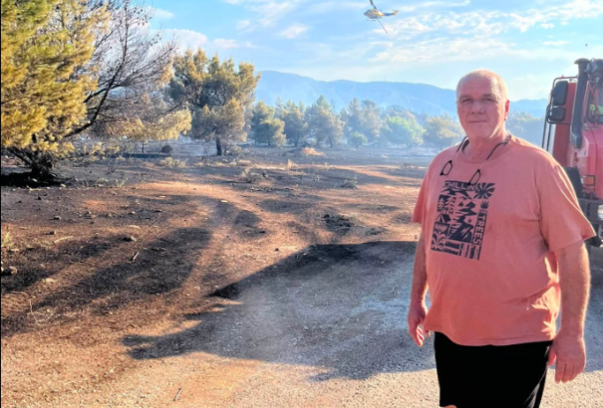 Σε ύφεση η φωτιά στην Κυρά Βρύση Κορινθίας – Μεγάλη επιχείρηση της Πυροσβεστικής